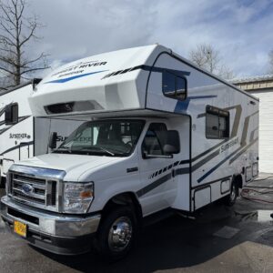 Sunseeker 2350 24′ 16S