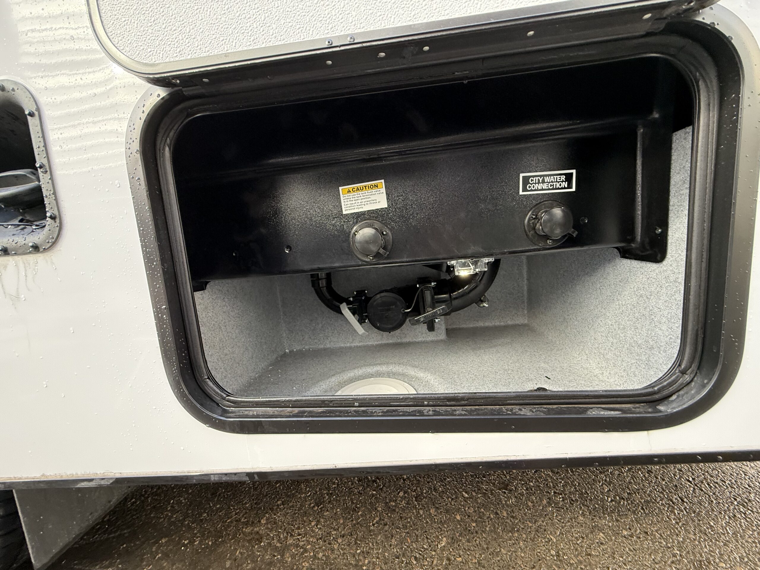 Sunseeker 2350 24' 15S - Image 5