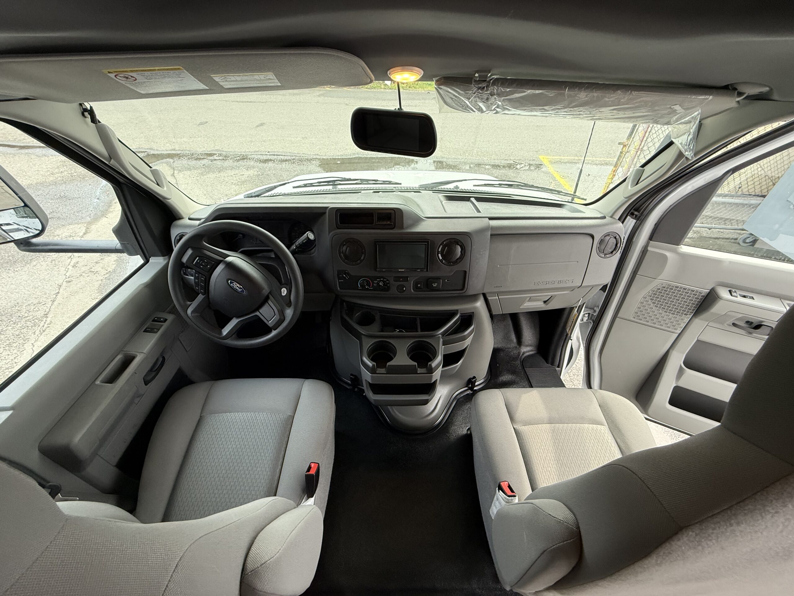 Sunseeker 2350 24' 15S - Image 3