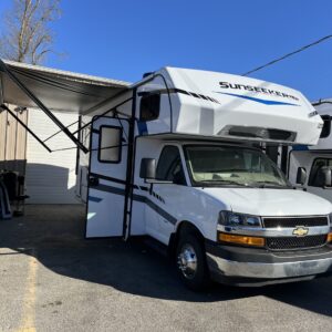 Forest River Sunseeker 2350 ( corner queen) 24′ 11S