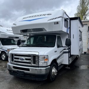 Forest River Sunseeker 3250 (double slide, bunk house) 32′ 11B