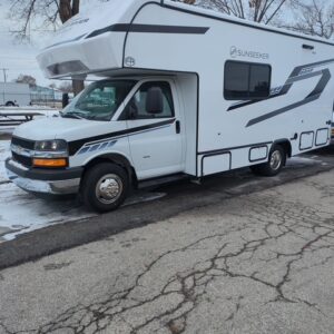 Sunseeker 2350 24' 19S